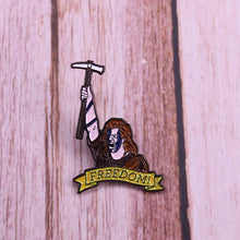 Load image into Gallery viewer, William Wallace Braveheart Pin Badge
